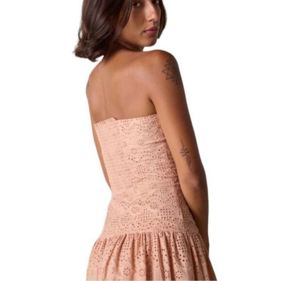 St. Roche Benedict Eyelet Midi Dress in Tan, Convertible Straps. Size 6. NWT! - Picture 2 of 12